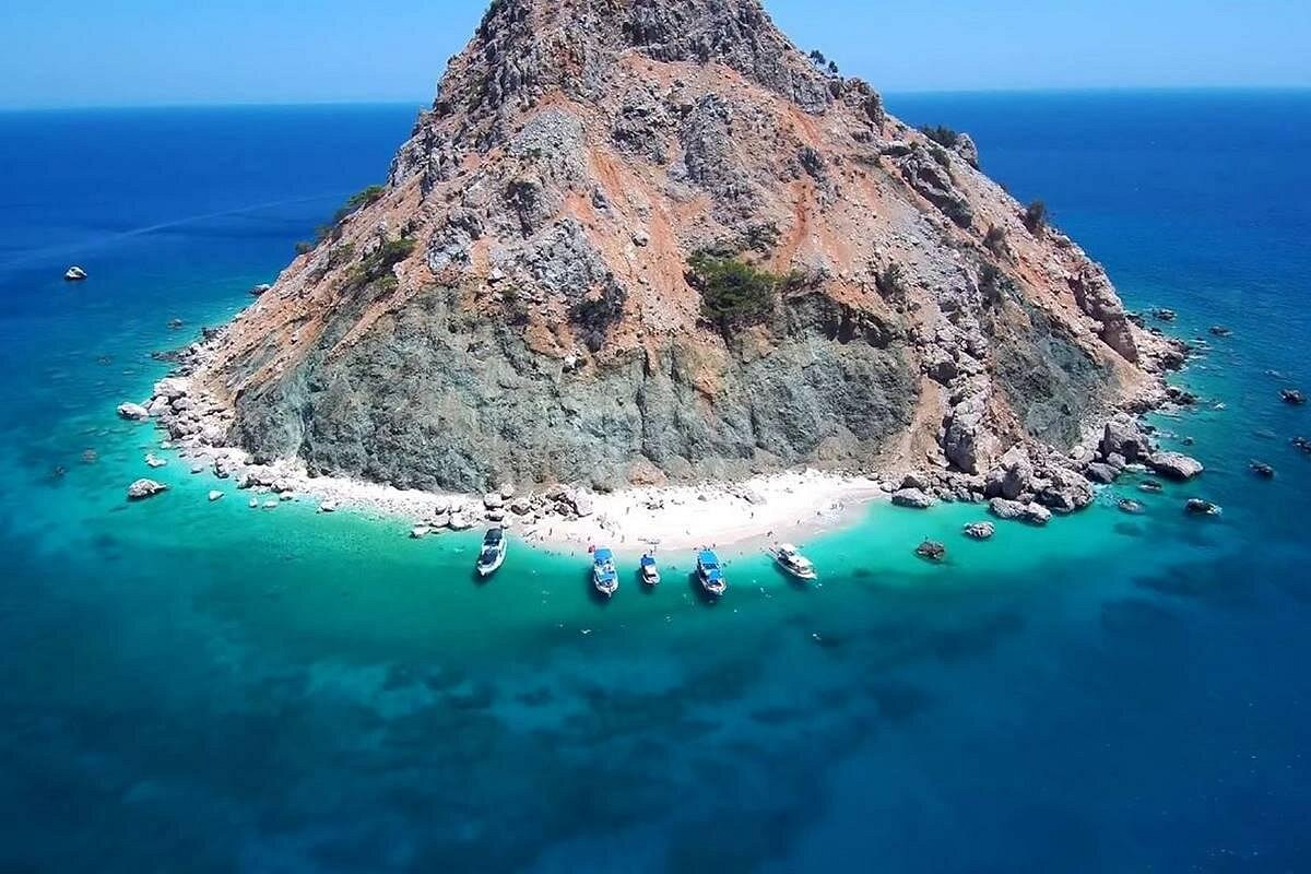 Suluada Boat Tour